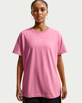 Nike Sportswear Classic Women's Oversized T-Shirt. Nike.com
